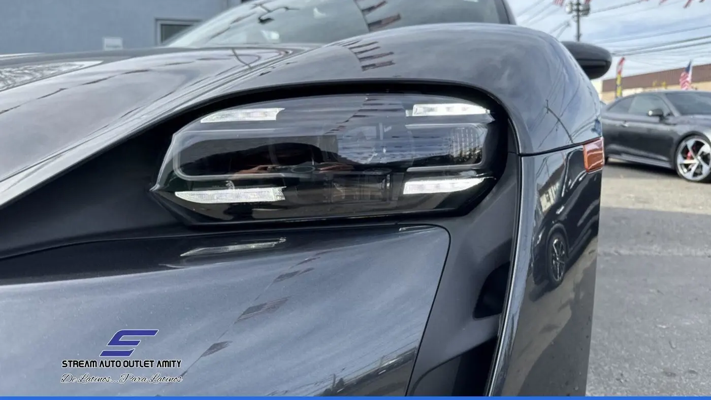 2023 Porsche Taycan 4S