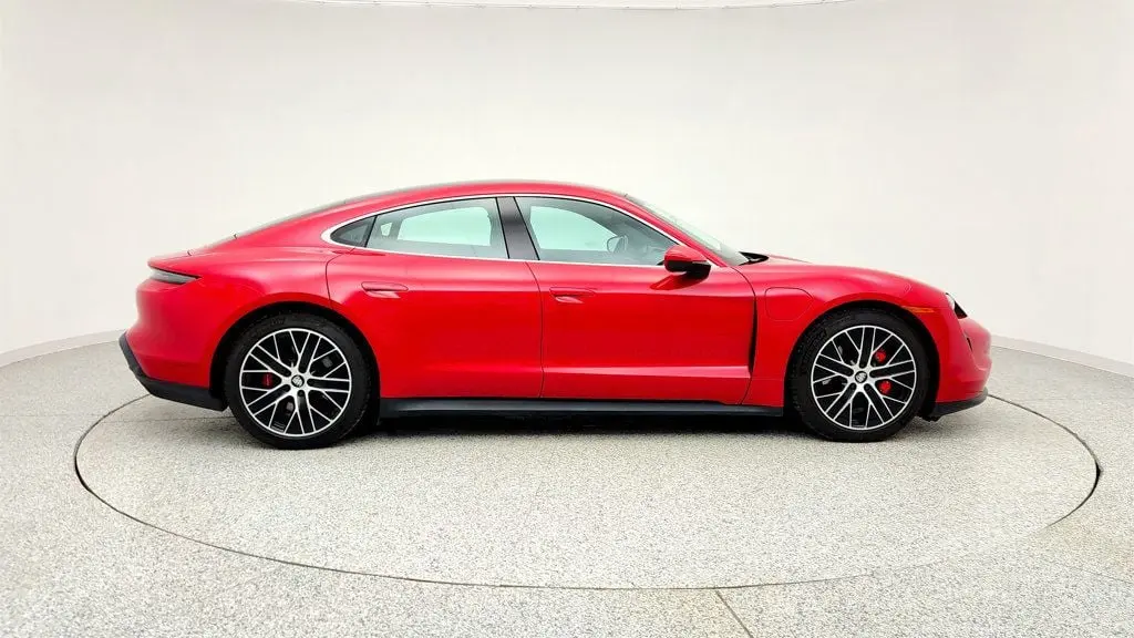 2024 Porsche Taycan 4S