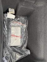 2023 911 Thumbnail 14