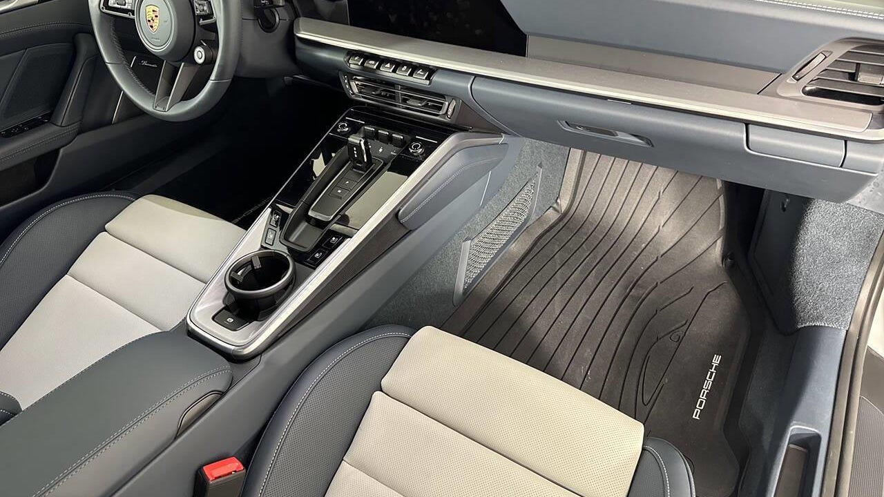 2025 Porsche 911 Turbo