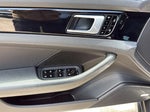 2019 Panamera Thumbnail 11