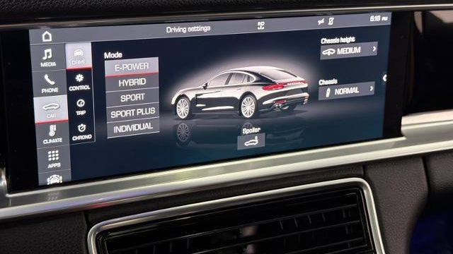 2018 Porsche Panamera 4 E-Hybrid