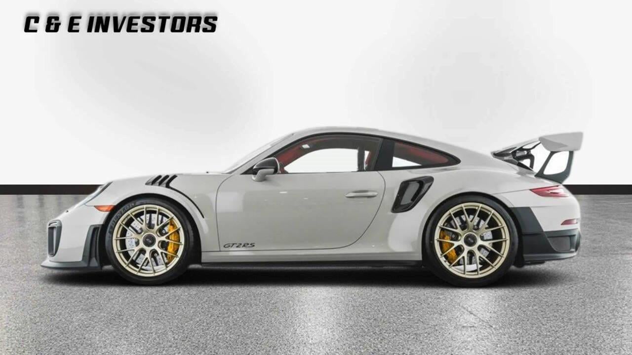 2018 Porsche 911 GT2 RS