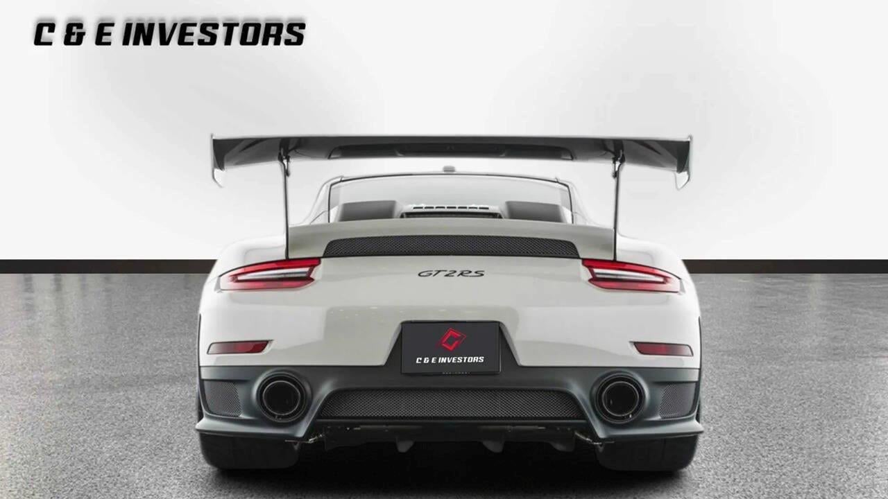 2018 Porsche 911 GT2 RS