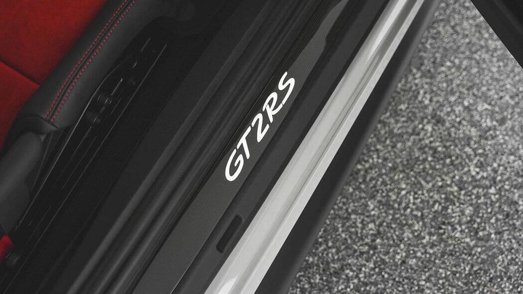 2018 Porsche 911 GT2 RS