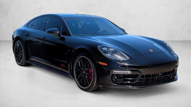 2021 Porsche Panamera GTS