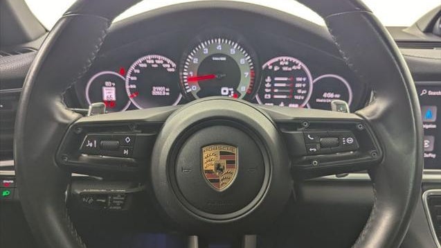 2023 Porsche Panamera Platinum Edition
