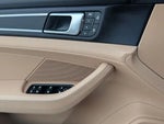 2023 Panamera Thumbnail 23