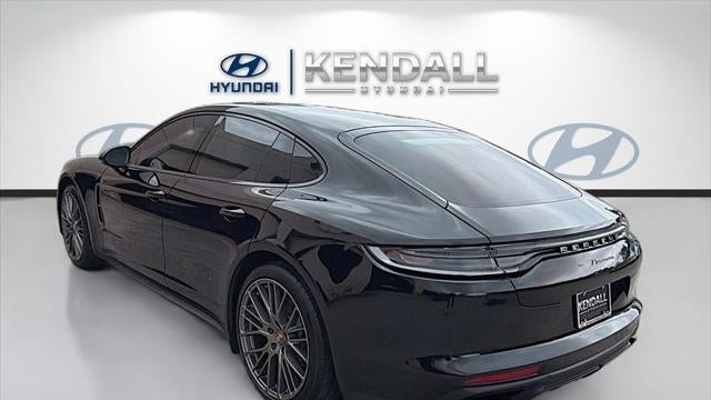 2023 Porsche Panamera Platinum Edition