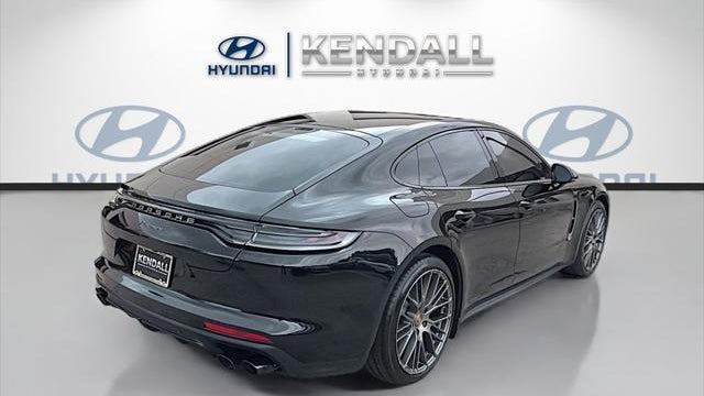 2023 Porsche Panamera Platinum Edition
