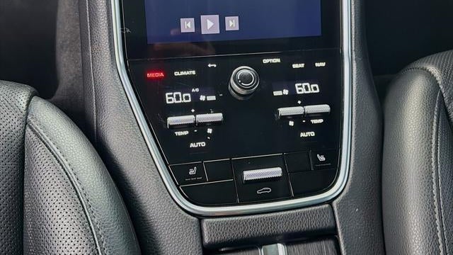 2023 Porsche Panamera Platinum Edition