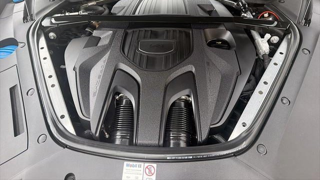 2023 Porsche Panamera Platinum Edition