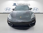 2023 Panamera Thumbnail 2