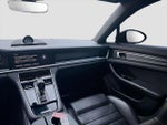 2023 Panamera Thumbnail 19