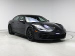 2021 Panamera Thumbnail 1