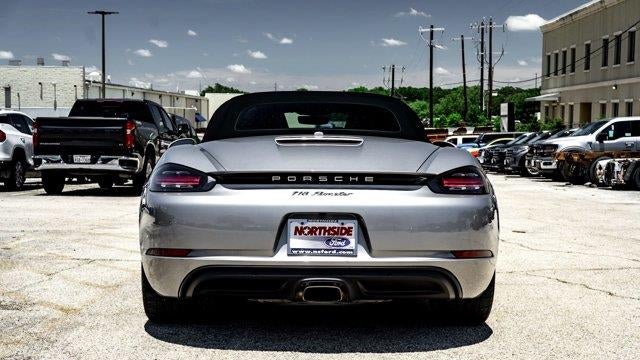 2023 Porsche 718 Boxster T