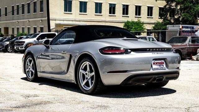 2023 Porsche 718 Boxster T