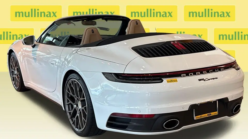 2020 Porsche 911 Carrera 4