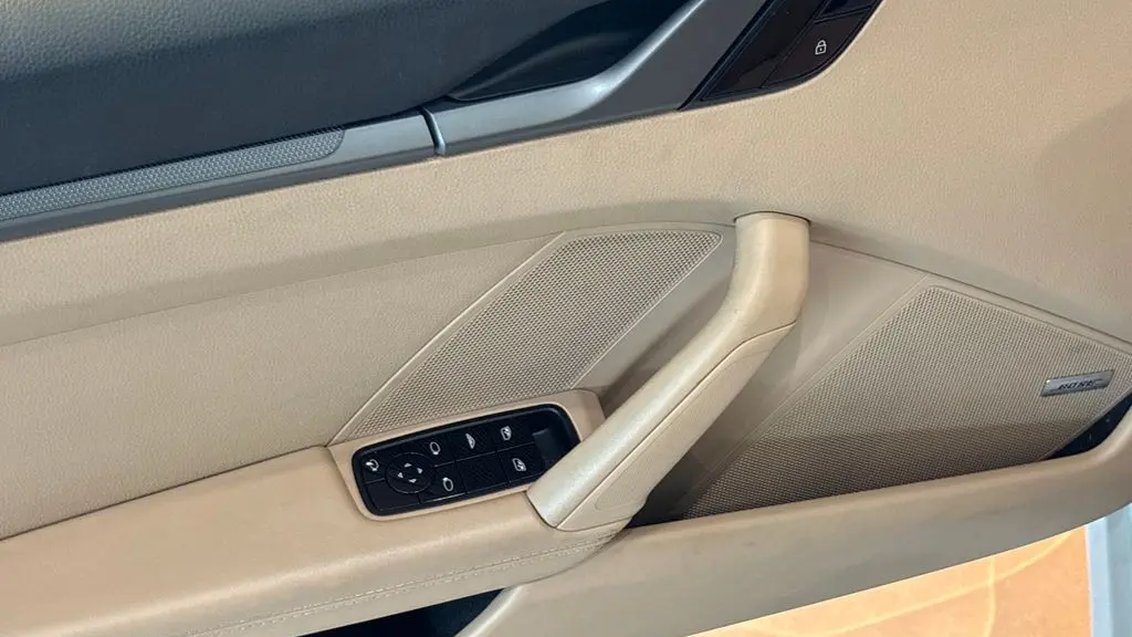 2020 Porsche 911 Carrera 4