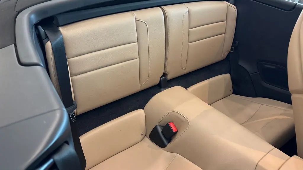 2020 Porsche 911 Carrera 4