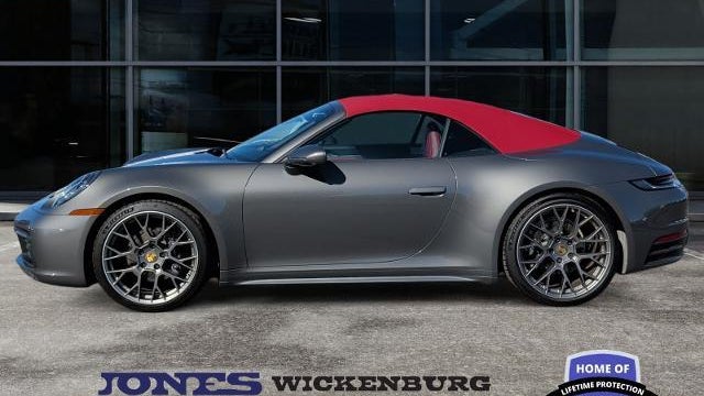 2023 Porsche 911 Carrera
