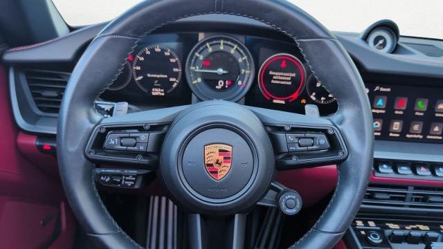 2023 Porsche 911 Carrera