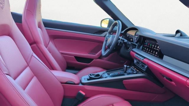 2023 Porsche 911 Carrera