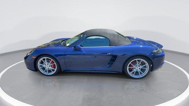 2024 Porsche 718 Boxster S
