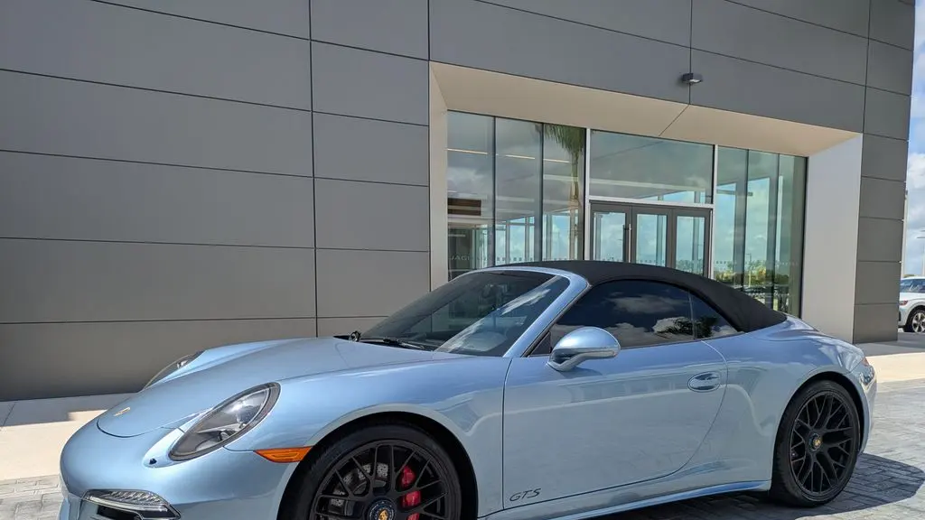 2016 Porsche 911 Carrera GTS