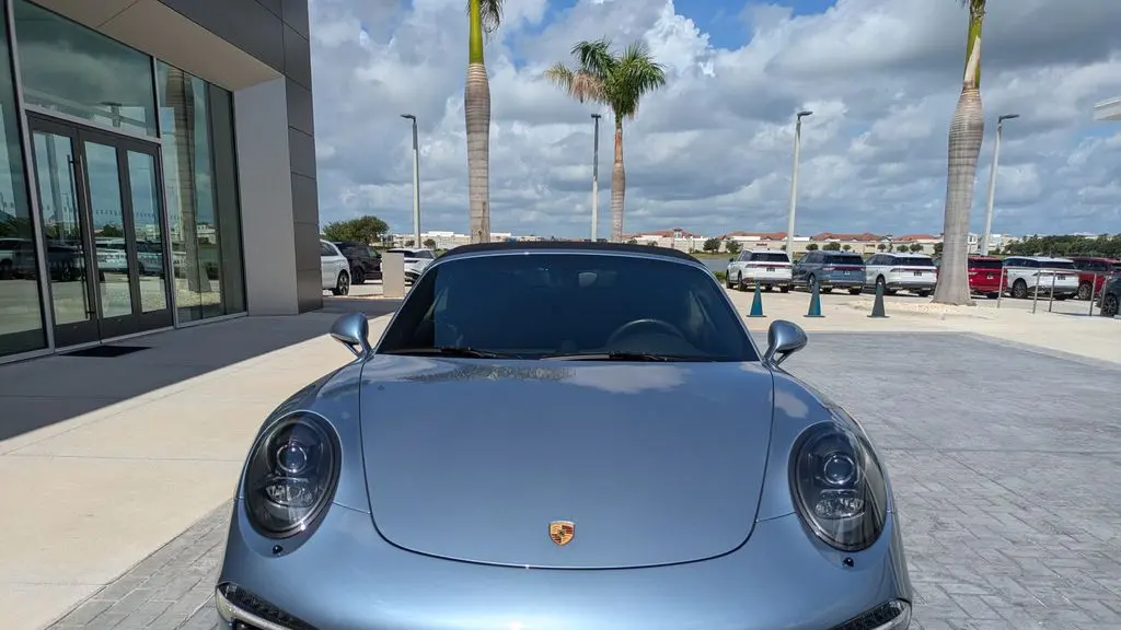 2016 Porsche 911 Carrera GTS