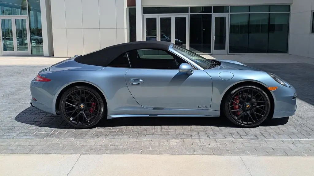 2016 Porsche 911 Carrera GTS