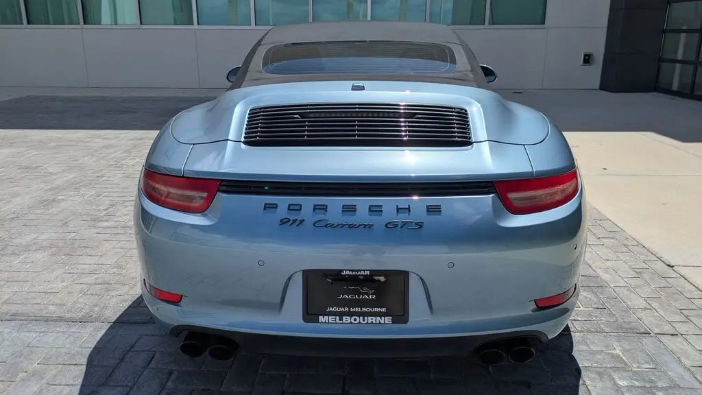 2016 Porsche 911 Carrera GTS