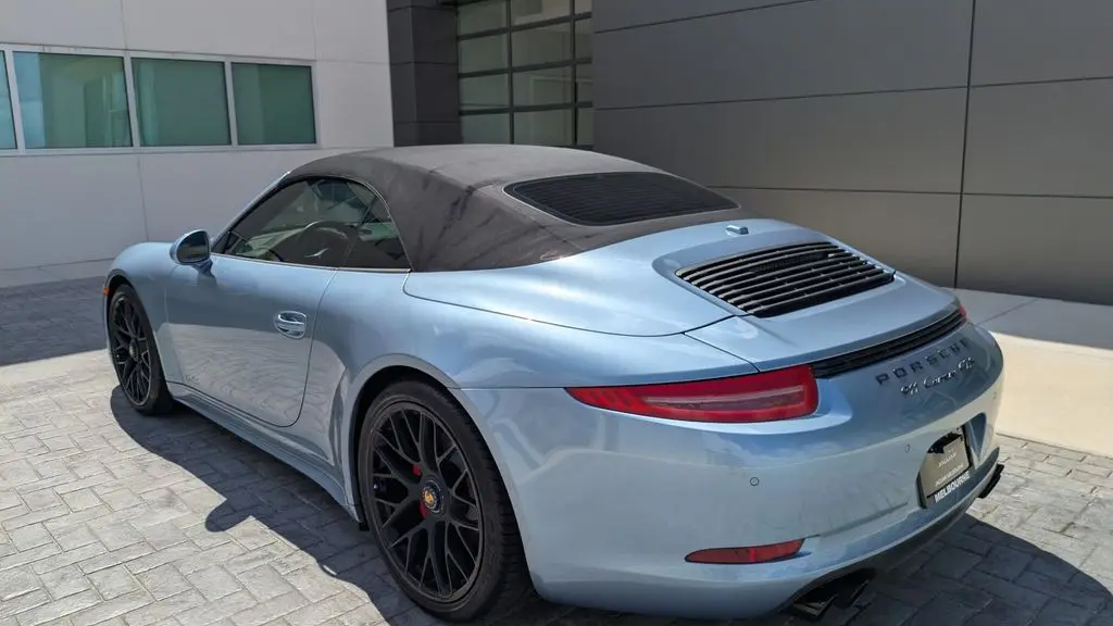 2016 Porsche 911 Carrera GTS
