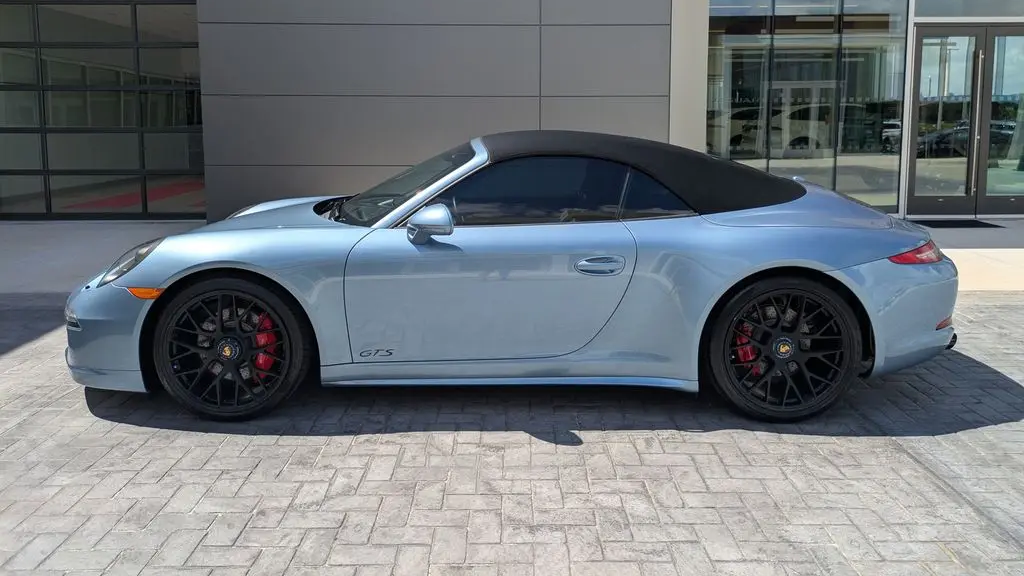 2016 Porsche 911 Carrera GTS