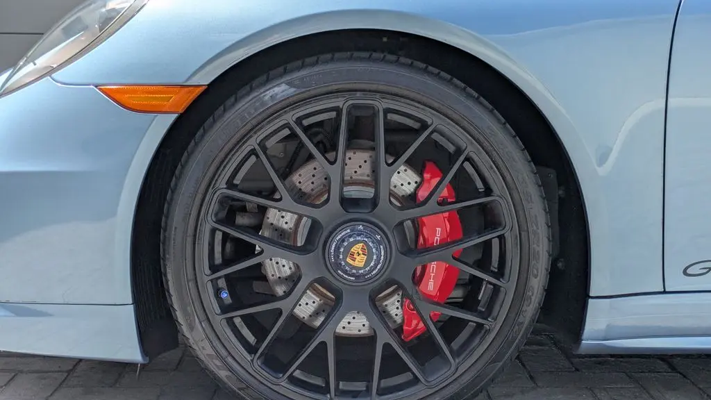 2016 Porsche 911 Carrera GTS