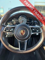 2019 911 Thumbnail 8