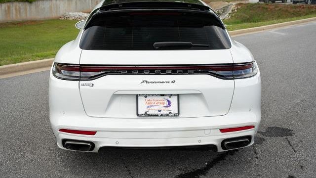 2023 Porsche Panamera 4 Sport Turismo