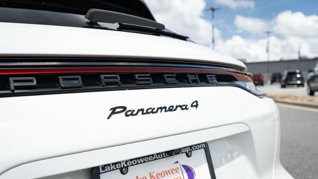 2023 Porsche Panamera 4 Sport Turismo