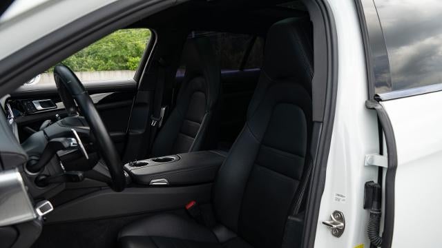 2023 Porsche Panamera 4 Sport Turismo