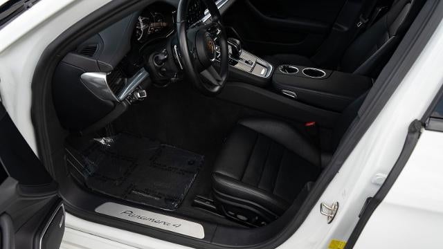 2023 Porsche Panamera 4 Sport Turismo