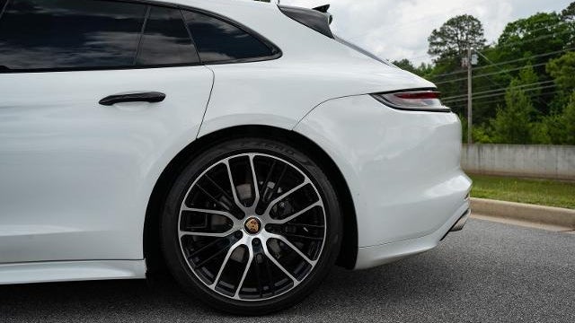 2023 Porsche Panamera 4 Sport Turismo