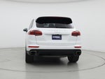 2016 Cayenne Thumbnail 6