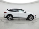 2016 Cayenne Thumbnail 7