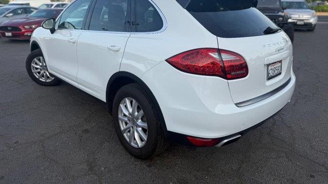 2013 Porsche Cayenne Base