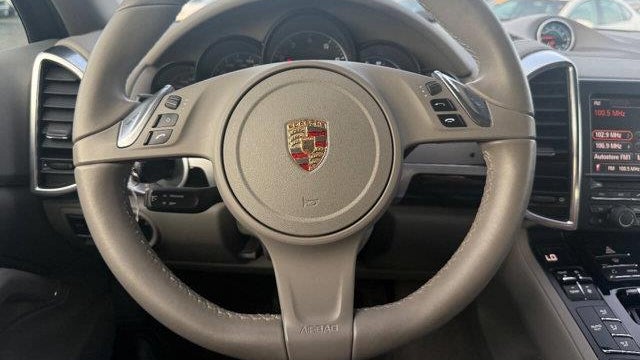 2013 Porsche Cayenne Base