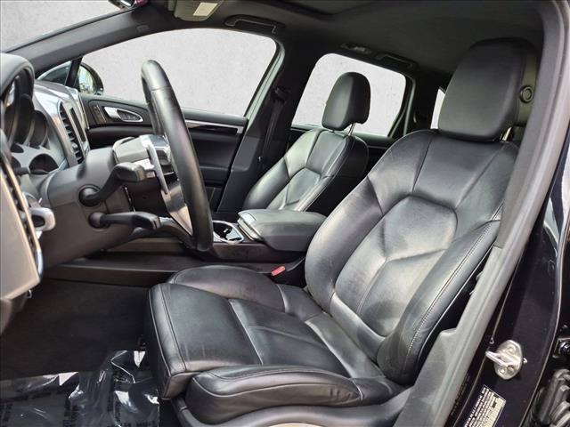 2016 Porsche Cayenne - $14,036
