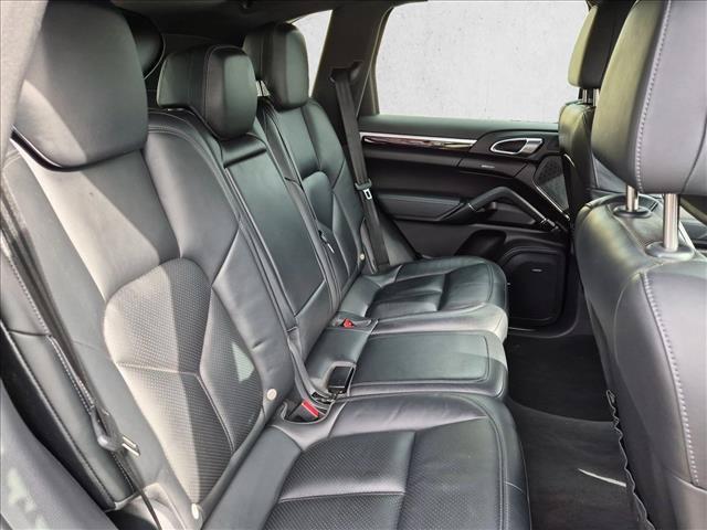 2016 Porsche Cayenne - $14,036