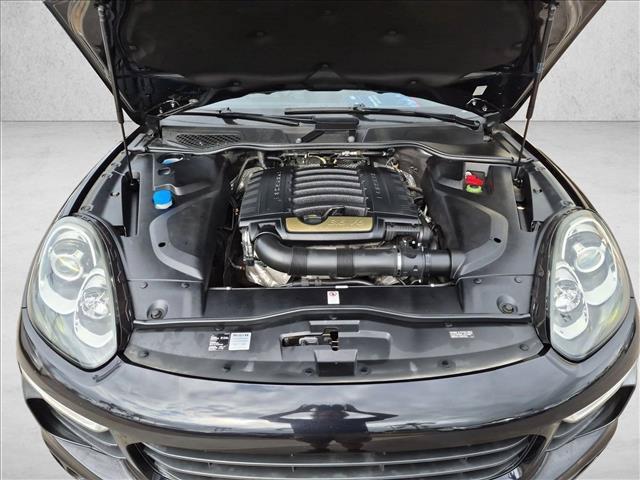 2016 Porsche Cayenne - $14,036