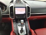 2017 Cayenne Thumbnail 14