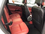 2017 Cayenne Thumbnail 25
